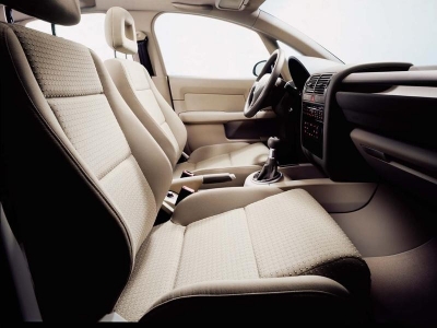 audia2interier--400x300.jpg